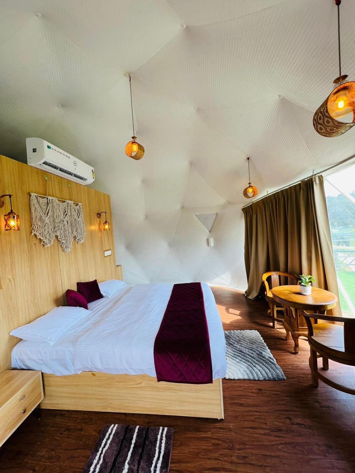 Hotel Wildglamps Athirappilly Extérieur photo